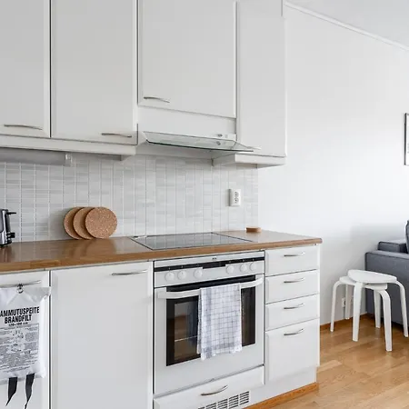 Apartamento Floor 1br In Tampella With Free Parking, Sauna & Balcony Tampere