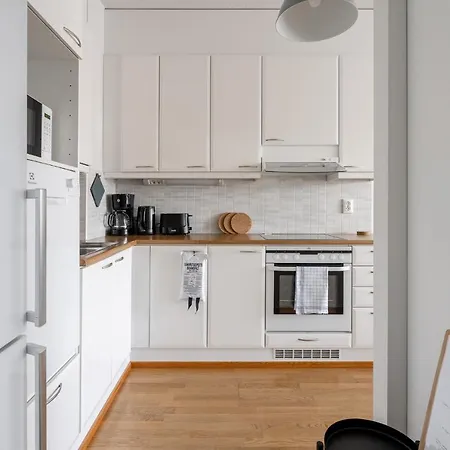 Apartment Floor 1br In Tampella With Free Parking, Sauna & Balcony Tampere
