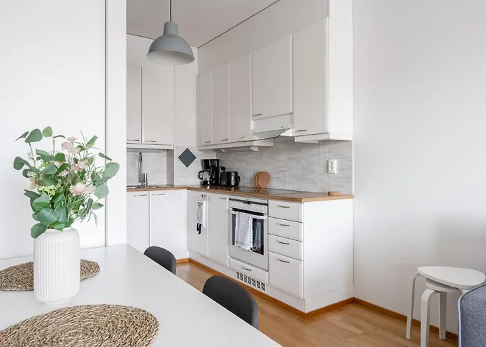 Apartamento Floor 1br In Tampella With Free Parking, Sauna & Balcony